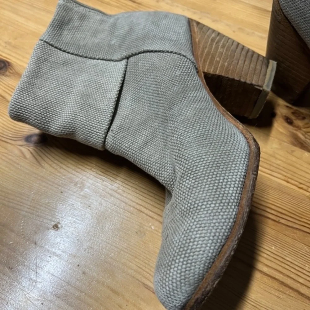RAG & BONE ANKLE BOOTS SZ 9 P#17